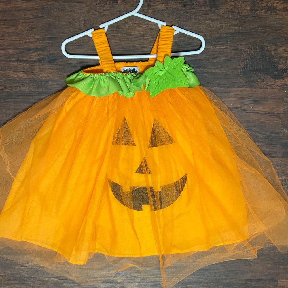 Mudpie Jack-O-Lantern costume